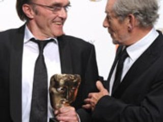Фильм "Миллионер из трущоб" режиссера Дэнни Бойла собрал семь наград BAFTA по результатам 2008 года. Картину наминировали в 11 категориях