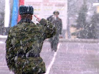 В Ленинградской области пьяный командир избил двух солдат 