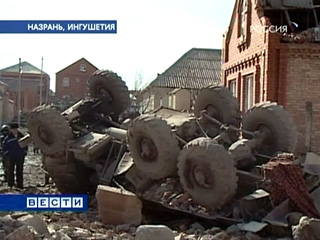В Назрани в ходе осмотра места, где утром в четверг была проведена спецоперация, обнаружены взрывные устройства общей массой около тонны