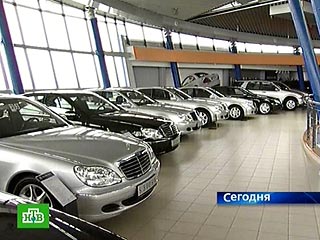Эксперты: продажи иномарок в России просядут в 2009 году троекратно