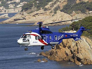 Гражданский вертолет с 18 пассажирами на борту упал в среду в Северное море близ побережья Шотландии, сообщает Reuters со ссылкой на министерство обороны Великобритании