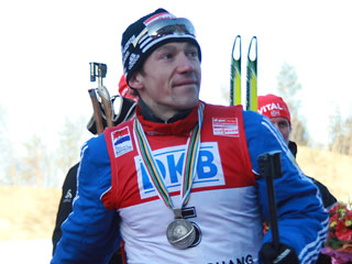 Биатлонисту Максиму Чудову в России окажут чемпионские почести