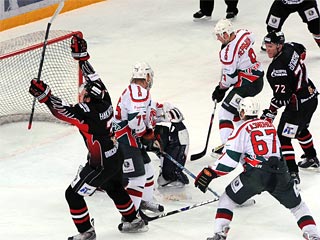 Омский "Авангард" стал последним участником плей-офф КХЛ