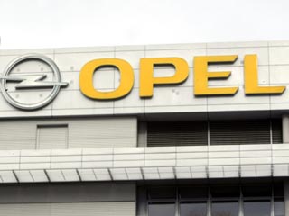 Оказавшийся на грани банкротства немецкий автопроизводитель Opel ради спасения планирует выход из своего головного американского концерна General Motors