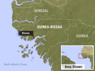 Начальник генштаба вооруженных сил Гвинеи-Бисау генерал Тагме На Вайе был убит в результате совершенного в воскресенье вечером покушения