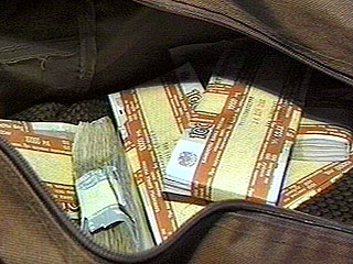 В Москве заведующий магазином ограбил своего кассира на 4 миллиона рублей