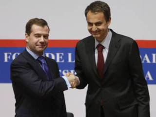Президент России Дмитрий Медведев проводит переговоры с главой испанского правительства Хосе Луисом Родригесом Сапатеро