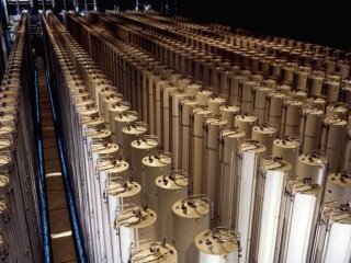 Машиностроительная компания "Хокосу" подозревается в нелегальном экспорте оборудования, которое подходит для создания отдельных деталей для центрифуг по обогащению урана