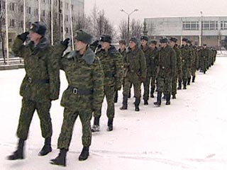 Россия разместит в Абхазии 3,8 тысяч военных на 49 лет