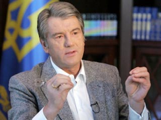 С нынешним экономическим курсом Украину нельзя вывести из кризиса, заявил Ющенко