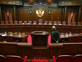 "Российская газета" пытается взыскать через суд долги с непрошедших в Госдуму партий, но готова их списать