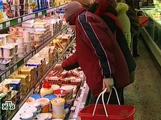 Все больше россиян поддерживают идею введения продовольственных карточек для малоимущих