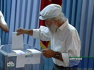 Выборы президента в Киргизии пройдут 23 июля