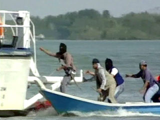 Сомалийские пираты атаковали яхту, зарегистрированную на Сейшельских островах