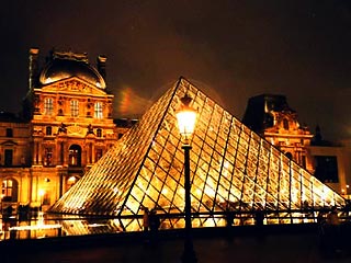 Рейтинг самых посещаемых музеев мира вновь возглавил Лувр