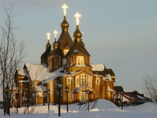 Епархия с центром в Анадыре, объединяющая 12 приходов на территории Чукотского автономного округа, была образована в 2000 году