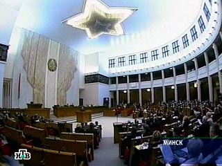 Парламент Белоруссии не спешит обсуждать признание независимости ЮО и Абхазии. Хотя 2 апреля уже собирался
