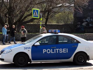 Эстонская полиция готовится к возможным массовым беспорядкам во вторую годовщину "бронзовой ночи" - обзаводится суперсовременнымы средствами подавления и предусмотрительно освобождает места в тюрьмах