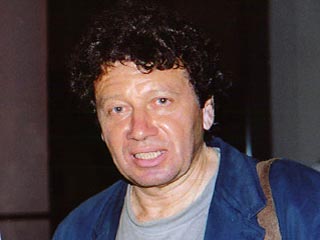 Один из главных представителей метареализма 1980-х, поэт и писатель Алексей Парщиков скончался на 55-м году жизни в ночь со 2 на 3 апреля