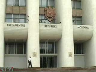 В Молдавии в воскресенье проходят выборы в парламент