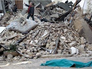 Число жертв землетрясения в центральной Италии достигло 287 человек