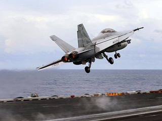 Акваторию Сомали будут патрулировать военные самолеты Испании и Франции