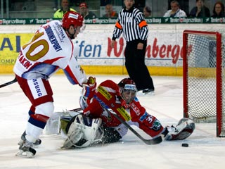 Российские хоккеисты вновь обыграли сборную Австрии