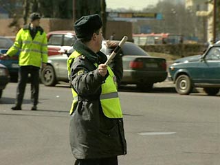 В связи с празднованием Вербного воскресения сегодня до 18:00 практически во всех округах Москвы введены частичные ограничения в движении автотранспорта
