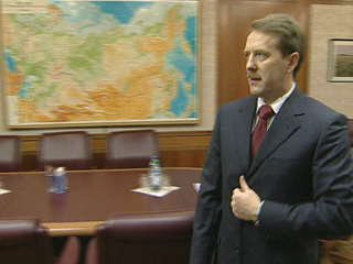 Губернатор Воронежской области Алексей Гордеев, вступивший в должность 12 марта, намерен избавляться от взяточников во власти всеми законными методами