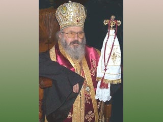 В преддверии Пасхи духовный лидер косовских сербов епископ Артемий призывает их пройти крестный путь вслед за Спасителем