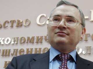 Член правительства Санкт-Петербурга Сергей Бодрунов заявил, что скандал с некорректными высказываниями, которые он допустил за кулисами телепередачи, был спланирован заранее