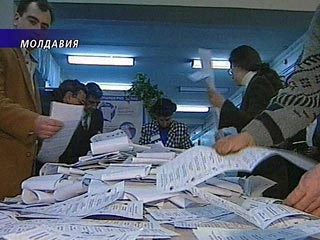 Официальные результаты пересчета голосов парламентских выборов в Молдавии будут объявлены во вторник 21 апреля, но, по предварительным данным, результаты пересчета практически не будут отличаться от объявленных ранее 