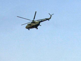Вертолет ВВС Египта приступает к поиску пропавшего четыре дня назад в горах Синайского полуострова в Египте российского туриста. Подключить к поисковой операции машину удалось сегодня после того, как были улажены все необходимые формальности