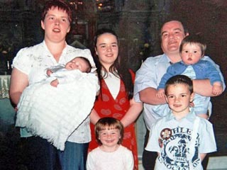 В Северной Ирландии начался суд над отцом четырех детей, который оказался настоящим семейным тираном