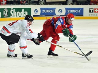 Сборная России не без труда переиграла хозяев чемпионата мира по хоккею