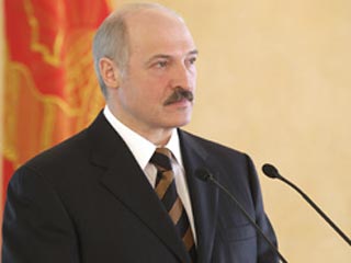 Президент Белоруссии Александр Лукашенко призвал власти Ирана более активно развивать двусторонние торгово-экономические отношения, реализовывать достигнутые ранее договоренности и назвал Иран главным партнером страны в этом регионе