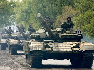 Министр обороны Грузии Давид Сихарулидзе заявил во вторник, что военнослужащие бронетанкового батальона, расквартированного в местечке Мухровани (30 км от Тбилиси), "заявили о неподчинении и устроили мятеж"