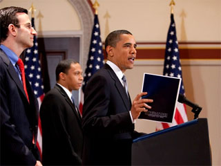 Президент США обратился к конгрессу США с просьбой выделить 664 млрд долларов на расходы в 2009-2010 финансовом году, который начнется 1 октября