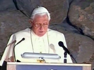 Папа Римский считает свой первый визит на арабский Восток успешным