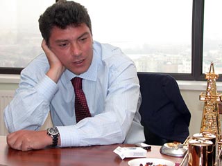 Бывший лидер Союза правых сил Борис Немцов в четверг подал в суд Центрального района Сочи иск с требованием отменить результаты выборов мэра города, состоявшихся 26 апреля. По мнению Немцова, "то, что прошло 26 апреля, выборами назвать нельзя