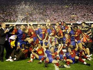 "Барселона" выиграла свой первый трофей в сезоне из трех возможных 