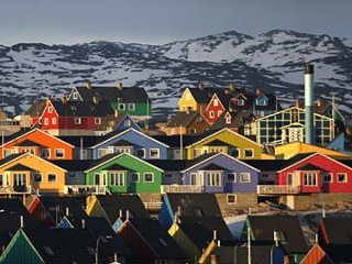 Датский парламент принял подавляющим большинством голосов закон о расширенной автономии Гренландии. Таким образом утвержден результат референдума, проведенного на самом большом в мире острове в ноябре прошлого года