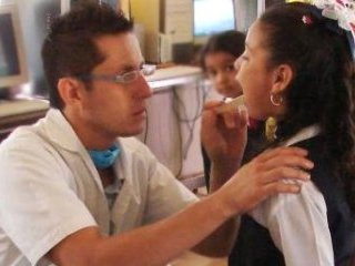 Чилийские власти подтвердили еще 11 новых случаев заболевания гриппом A/H1N1. Таким образом, общее число заразившихся в стране достигло 55 человек