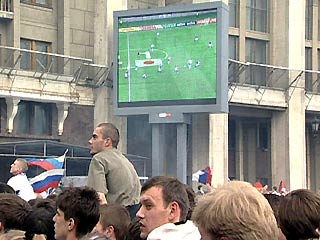 В Москве впервые за семь лет покажут футбол на большом экране