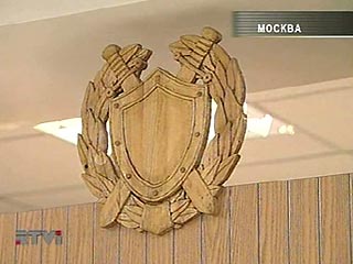 Обвиняемый в убийстве экс-боец батальона "Восток" Аслан Дилиев в Московском гарнизонном военном суде не признал свою вину