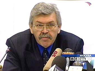 Глава Росстата Владимир Соколин считает, что отказавшись от переписи населения в 2010 году правительство получит возможность "проще манипулировать различными вещами при отсутствии информации"