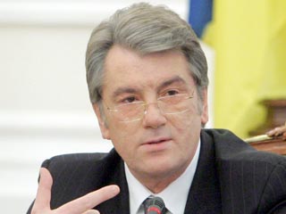 Президент Украины Виктор Ющенко готов принести себя в жертву и уйти со своего поста, чтобы не дать объединиться Блоку Юлии Тимошенко с Партией регионов