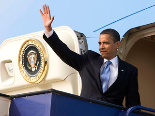Президент США Барак Обама прибыл с краткосрочным визитом в Египет. Из Каира он обратится с речью к мусульманам всего мира и попытается наладить отношения между Америкой и исламским сообществом