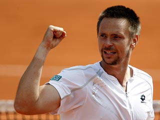 Главный возмутитель спокойствия на Открытом чемпионате Франции по теннису 2009 года Робин Содерлинг стал первым финалистом этого турнира в мужском одиночном разряде