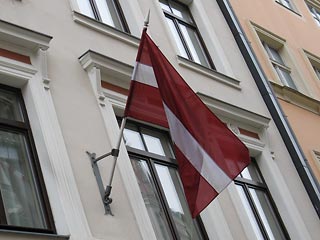 СМИ: крах финансовой системы Латвии будет на руку России